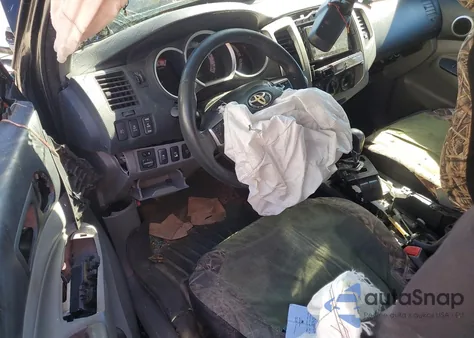 2013 Toyota Tacoma из США, поврежденный, VIN 5TFUU4EN2DX077967